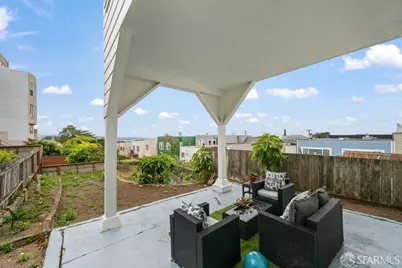 627 Santiago Street, San Francisco, CA 94116 - Photo 29