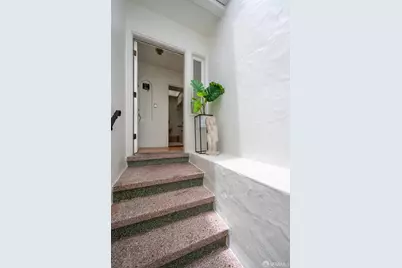 627 Santiago Street, San Francisco, CA 94116 - Photo 3