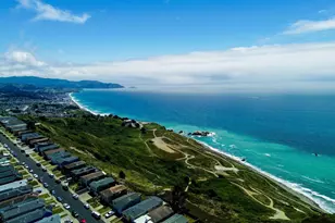 702 Skyline Dr, Daly City, CA 94015 - Photo 5