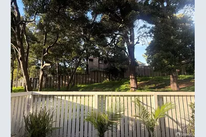 2545 Treeside Way, Richmond, CA 94806 - Photo 23