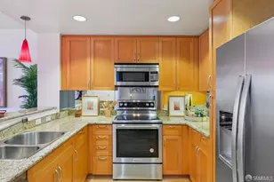 250 King St, San Francisco, CA 94107 - Photo 11