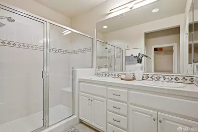 400 Live Oak Way #401, Belmont, CA 94002 - Photo 15