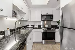 101 Lombard St, San Francisco, CA 94111 - Photo 17