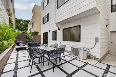 3183 Cesar Chavez Street #1, San Francisco, CA 94110 - Photo 45