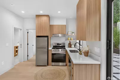 3183 Cesar Chavez Street #1, San Francisco, CA 94110 - Photo 35