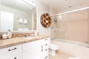 1720 Clay St, San Francisco, CA 94109 - Photo 25