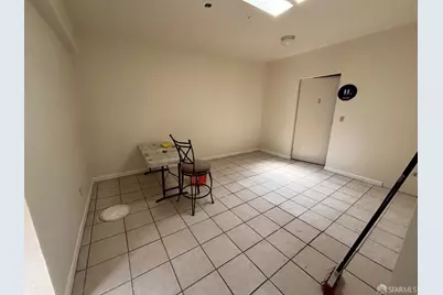 551 Faxon Avenue, San Francisco, CA 94112 - Photo 11