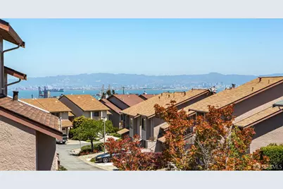 80 Silverview Drive, San Francisco, CA 94124 - Photo 23