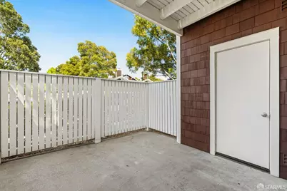 241 Marina Lakes Drive, Richmond, CA 94804 - Photo 15