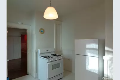 1324 Vallejo Street, San Francisco, CA 94109 - Photo 11