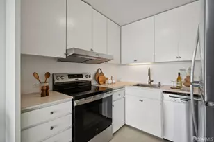 1050 North Point St, San Francisco, CA 94109 - Photo 11