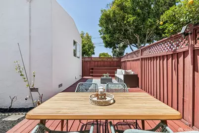 1121 Peach Street, Alameda, CA 94501 - Photo 35