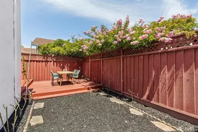1121 Peach Street, Alameda, CA 94501 - Photo 33