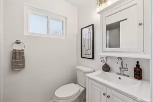 1121 Peach St, Alameda, CA 94501 - Photo 21