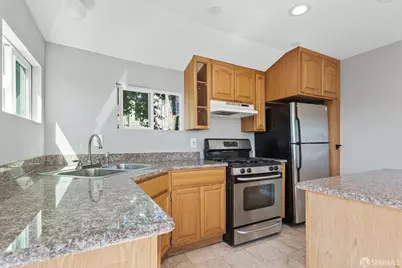 759 Lakeview Avenue, San Francisco, CA 94112 - Photo 7