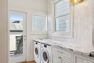 3481 16th St, San Francisco, CA 94114 - Photo 13
