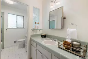 2714 Summit Dr, Burlingame, CA 94010 - Photo 45