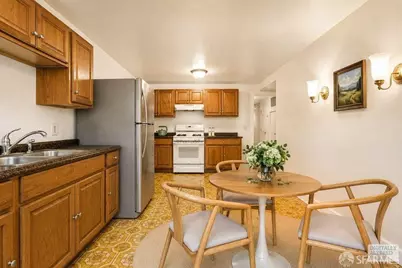 482 Frederick Street, San Francisco, CA 94117 - Photo 73