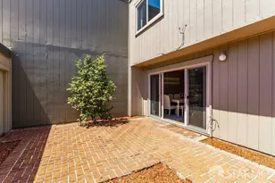1137 Leeward Ln, Alameda, CA 94502 - Photo 27