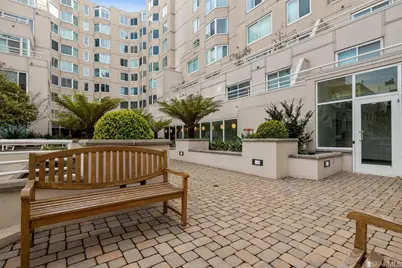 111 Chestnut Street #203, San Francisco, CA 94111 - Photo 29