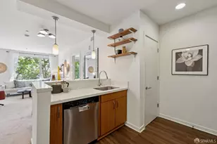 555 Bartlett St, San Francisco, CA 94110 - Photo 3