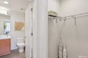 555 Bartlett St, San Francisco, CA 94110 - Photo 23