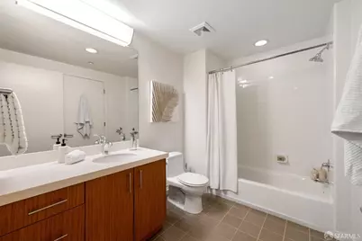 555 Bartlett Street #206, San Francisco, CA 94110 - Photo 25