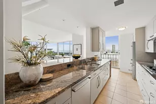 1333 Jones St, San Francisco, CA 94109 - Photo 23