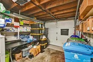 2067 Thomas Ave, San Francisco, CA 94124 - Photo 21