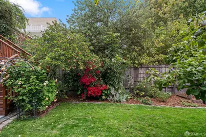 553 Douglass Street, San Francisco, CA 94114 - Photo 51