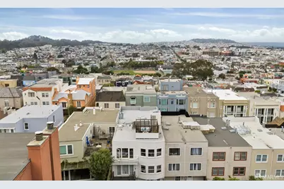 142 Beaumont Avenue, San Francisco, CA 94118 - Photo 69