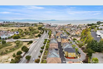 1716 John Muir Parkway, Hercules, CA 94547 - Photo 5