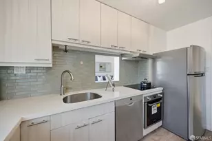 946 Stockton St, San Francisco, CA 94108 - Photo 15