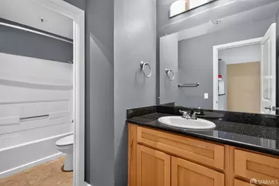 6400 Christie Avenue #5109, Emeryville, CA 94608 - Photo 15