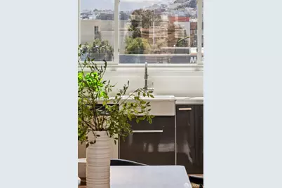 1571 Van Dyke Avenue, San Francisco, CA 94124 - Photo 23