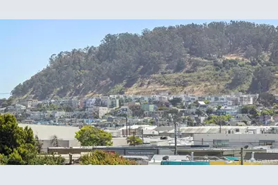 1571 Van Dyke Avenue, San Francisco, CA 94124 - Photo 37