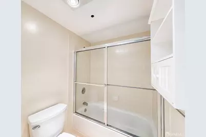 900 Bush Street #409, San Francisco, CA 94109 - Photo 15