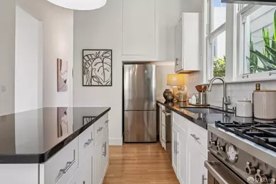 1011 Shotwell Street #A, San Francisco, CA 94110 - Photo 11