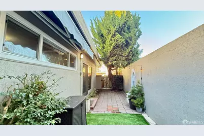 330 Vernon Street #111, Oakland, CA 94610 - Photo 5