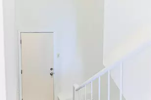 753 Burrows St, San Francisco, CA 94134 - Photo 9