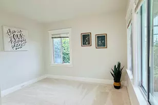 527 Zorah St, Oakland, CA 94606 - Photo 11