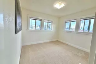 527 Zorah St, Oakland, CA 94606 - Photo 23