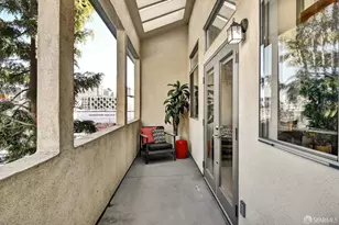 425 28th St, Oakland, CA 94609 - Photo 17