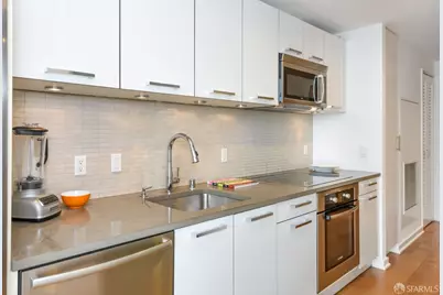 1 Hawthorne Street #8F, San Francisco, CA 94105 - Photo 11