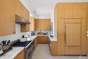1201 Douglass St, San Francisco, CA 94131 - Photo 11