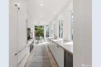 1059 Vallejo Street, San Francisco, CA 94133 - Photo 13