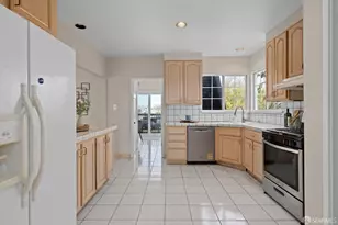 1124 Athens St, San Francisco, CA 94112 - Photo 13