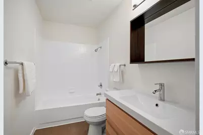1687 Bayridge Way #105, San Mateo, CA 94402 - Photo 25