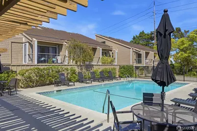 1687 Bayridge Way #105, San Mateo, CA 94402 - Photo 25