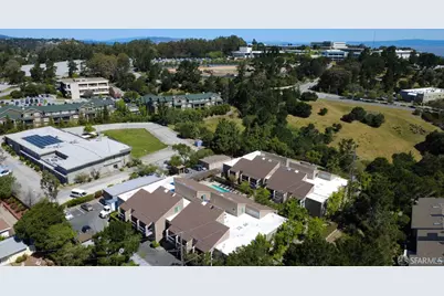1687 Bayridge Way #105, San Mateo, CA 94402 - Photo 35